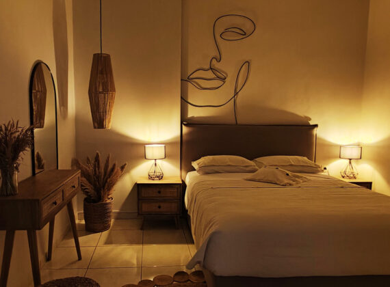 Nikis Luxury Two Bedrooms Apartment