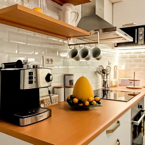 Lemon Tree apartment