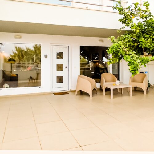 Lemon Tree apartment