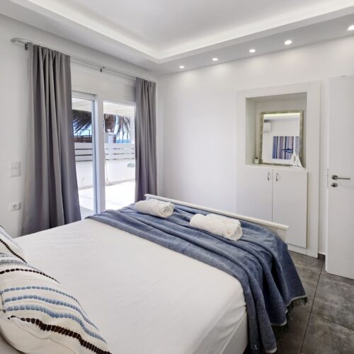 KYMO Private Seafront Residence