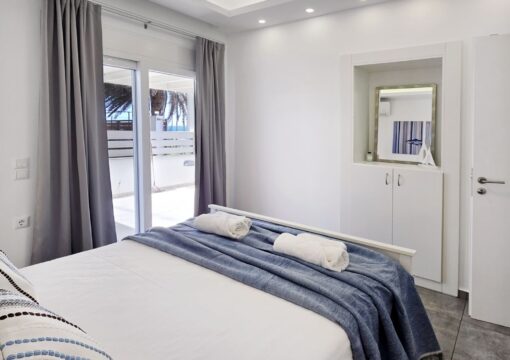 KYMO Private Seafront Residence