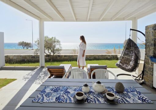 KYMO Private Seafront Residence